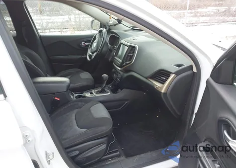 2014 Jeep Cherokee Latitude z USA, uszkodzony, nr VIN 1C4PJMCB3EW107564